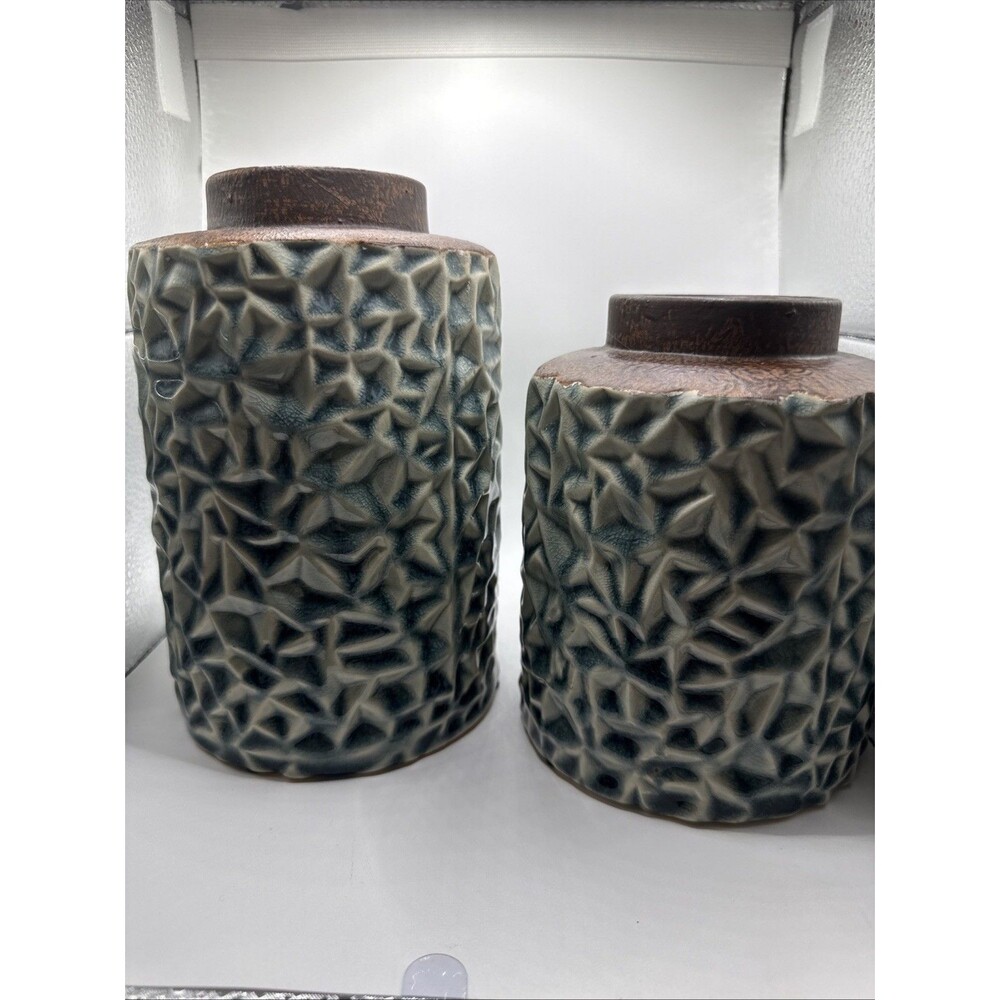 Set Of 2 Textured Blue And White Vases 6” And 8”Tall By 5” Diameter